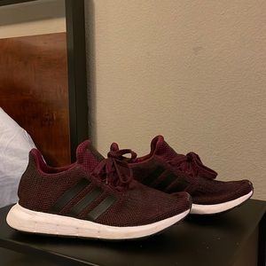 Adidas Swift run shoes